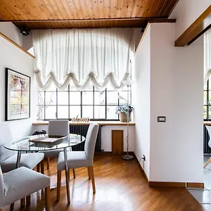  Apartment Quarenghi 31c Italy